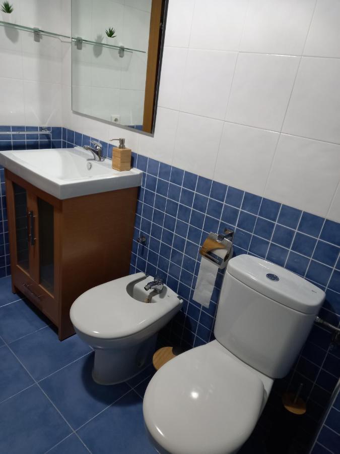 Apartamento Tranquilo Cerca De Zonas Verdes ثيثا المظهر الخارجي الصورة